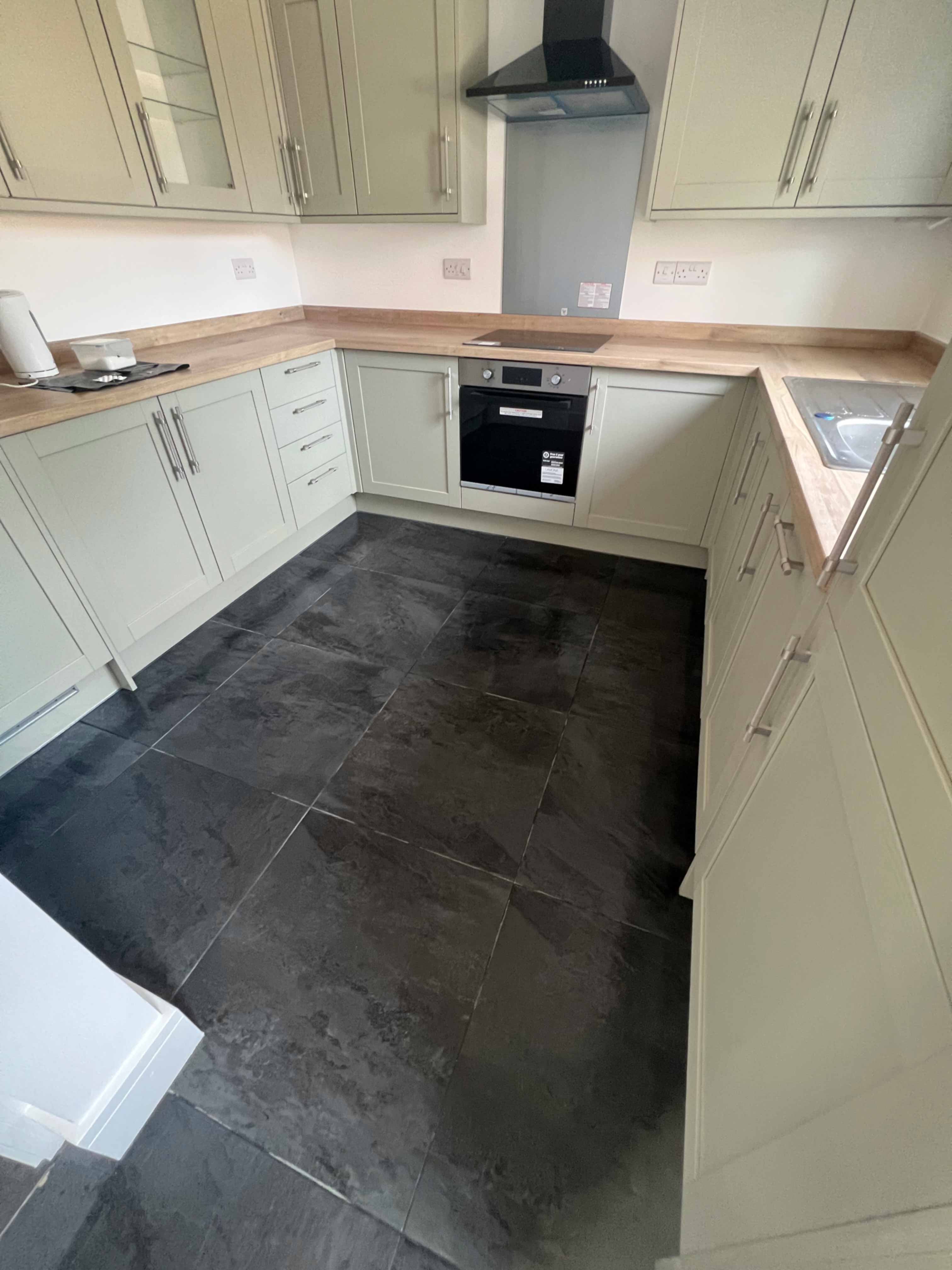 Freshly cleaned kitchen surfaces and floors after domestic clean in Portsmouth