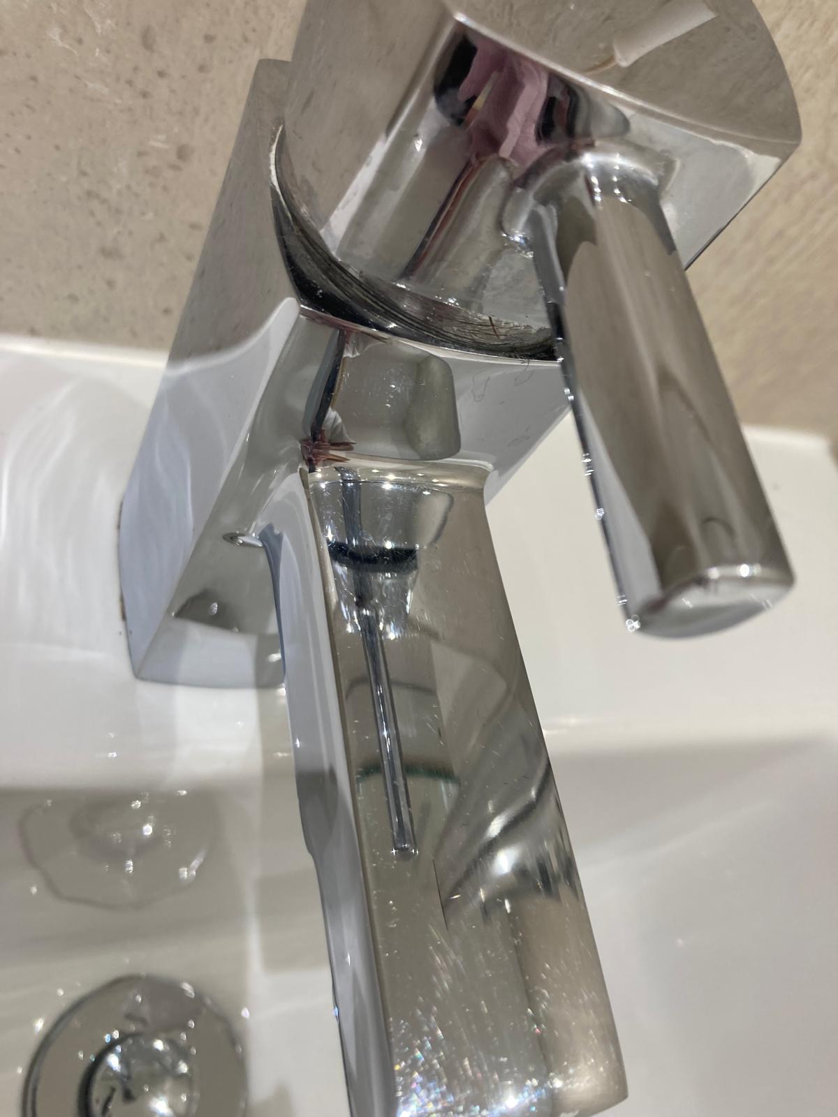 Deep cleaned shower and glass screen free of limescale