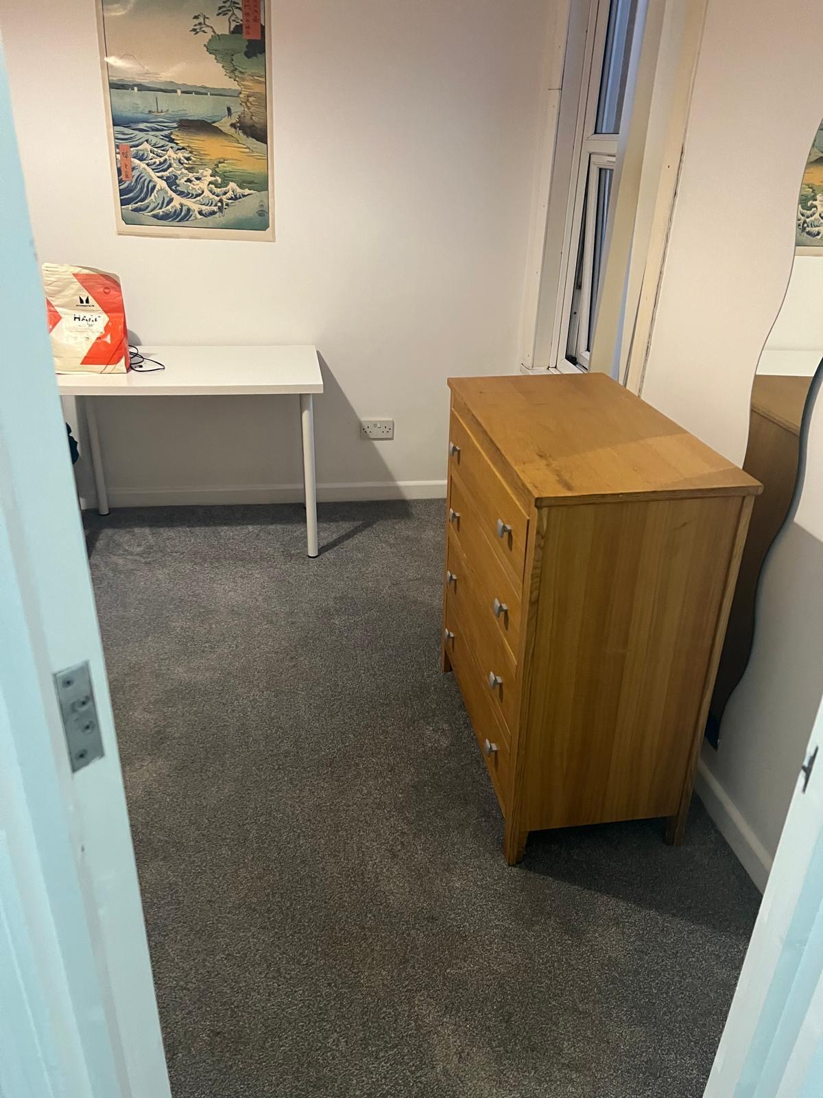 Freshly cleaned empty living room ready for landlord inspection